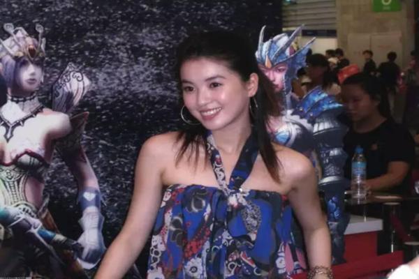 《我的世界》丛林群系资源解析：如何在丛林中生存与探索？